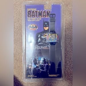 1989 Batman Electronic LCD VIdeo Game Watch